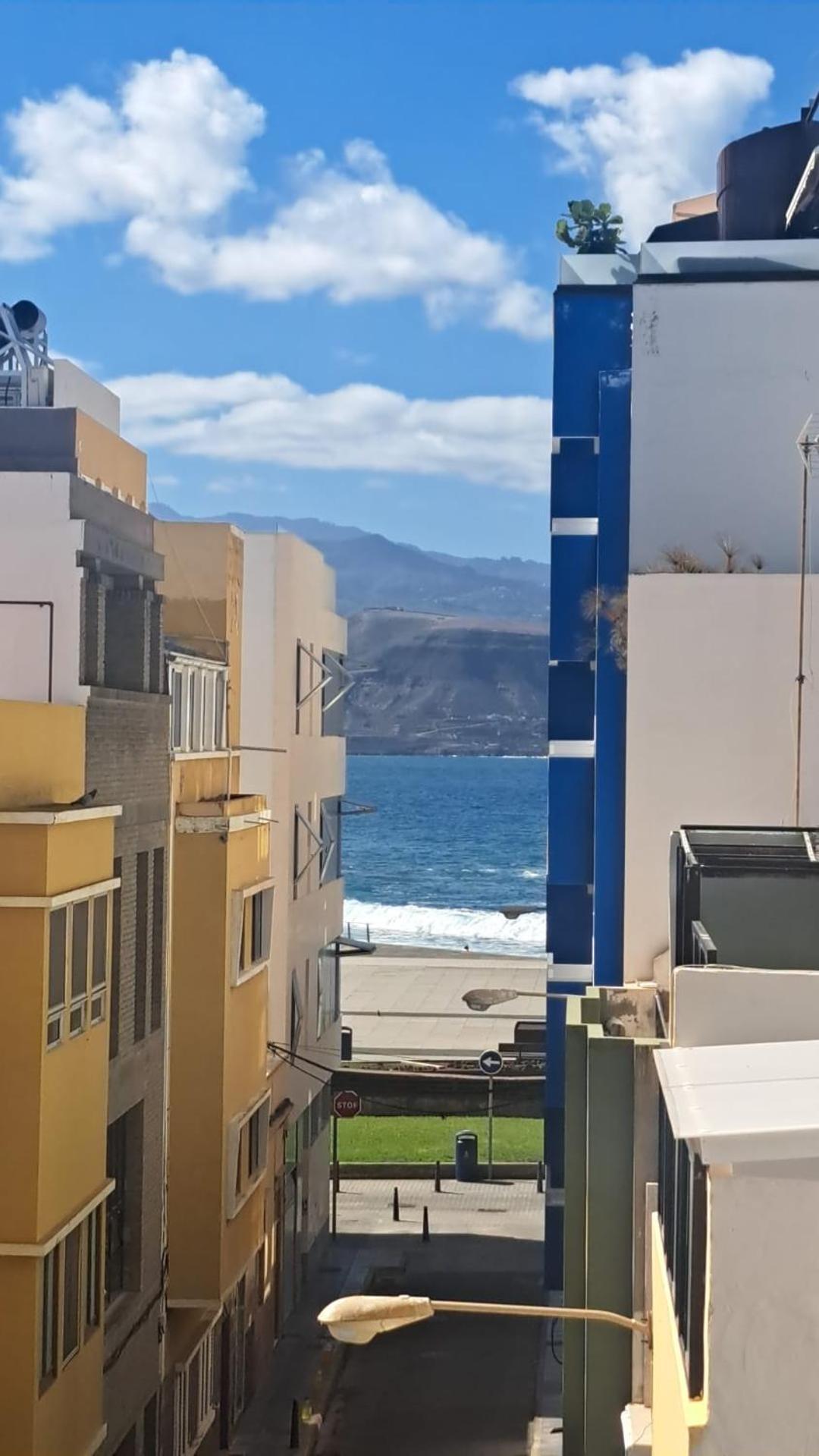 Bkd1 - Entero A 50 Metros Playa De Canteras *